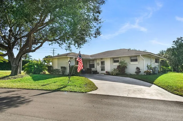 $350,000 | 5277 Southeast Sea Island Way, Stuart, FL 34997