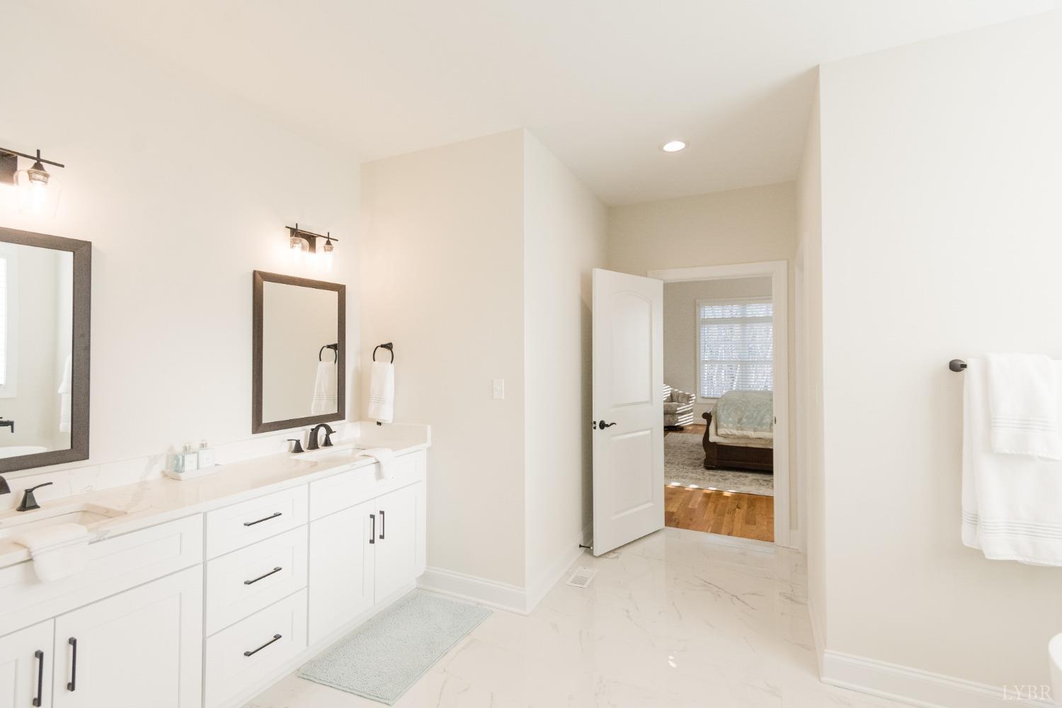 1401 Smartview Lane Forest, VA 24551 - Photo 23 of 46