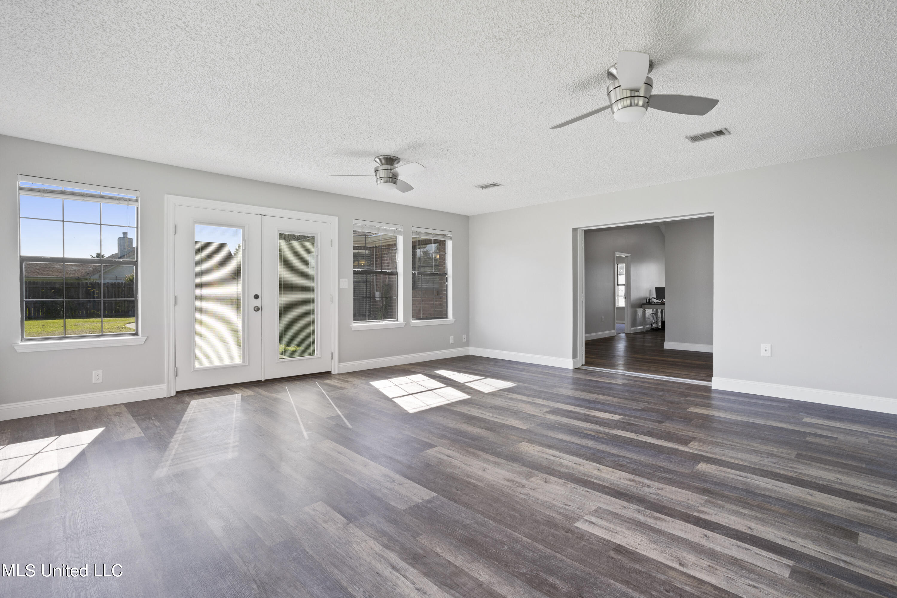 8262 Curry Road Biloxi, MS 39532 - Photo 16 of 32 016 (11)