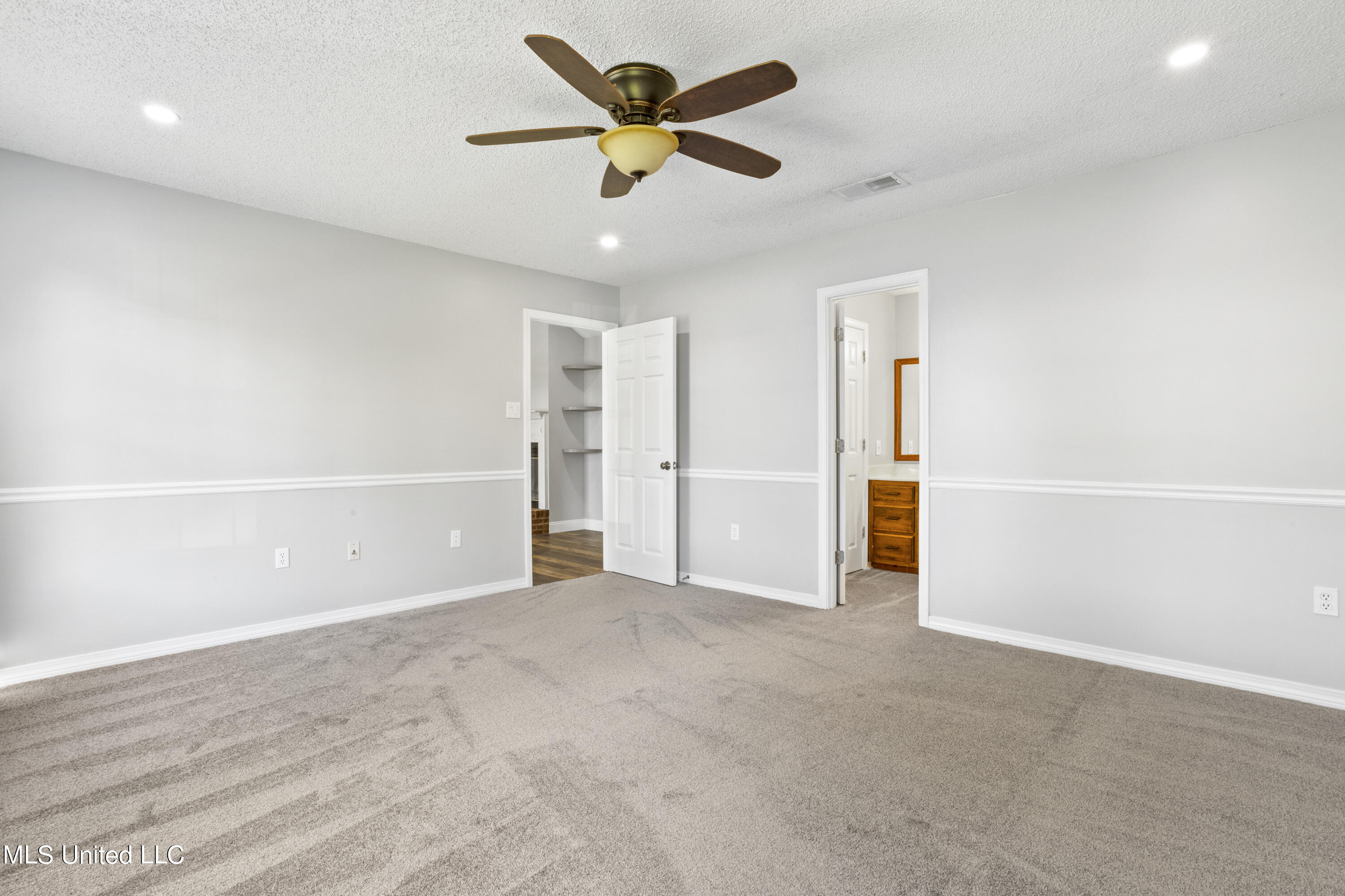 8262 Curry Road Biloxi, MS 39532 - Photo 19 of 32 019 (11)