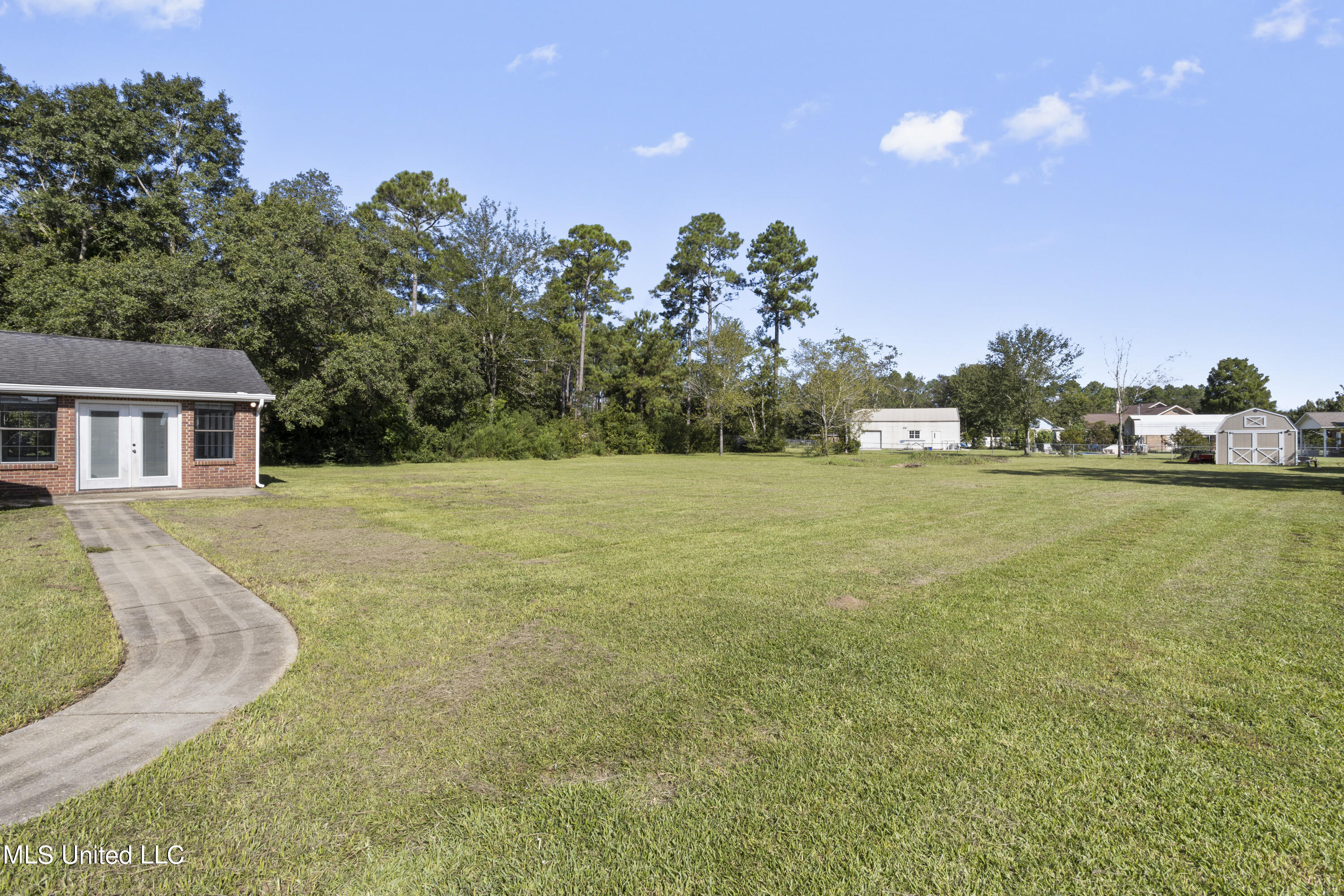 8262 Curry Road Biloxi, MS 39532 - Photo 28 of 32 028 (7)