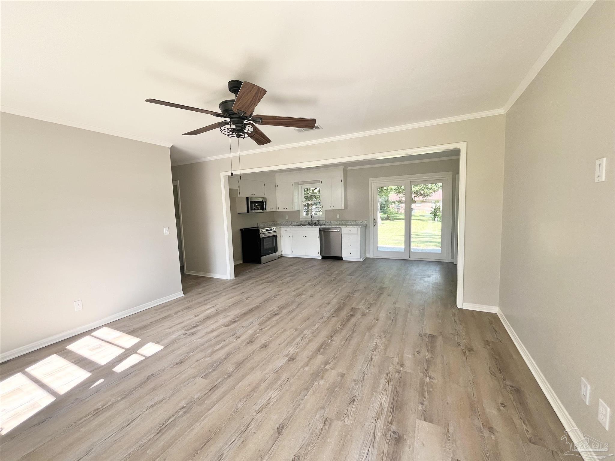 209 Greer Avenue Atmore, AL 36502 - Photo 5 of 20