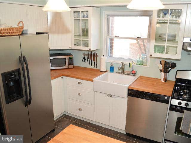11305 Galt Avenue Silver Spring, MD 20902 - Photo 7 of 26 Kitchen