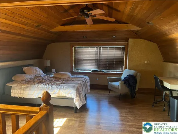 $1,900 | 4652 Hamilton Boulevard, Unit REAR, Allentown, PA 18103