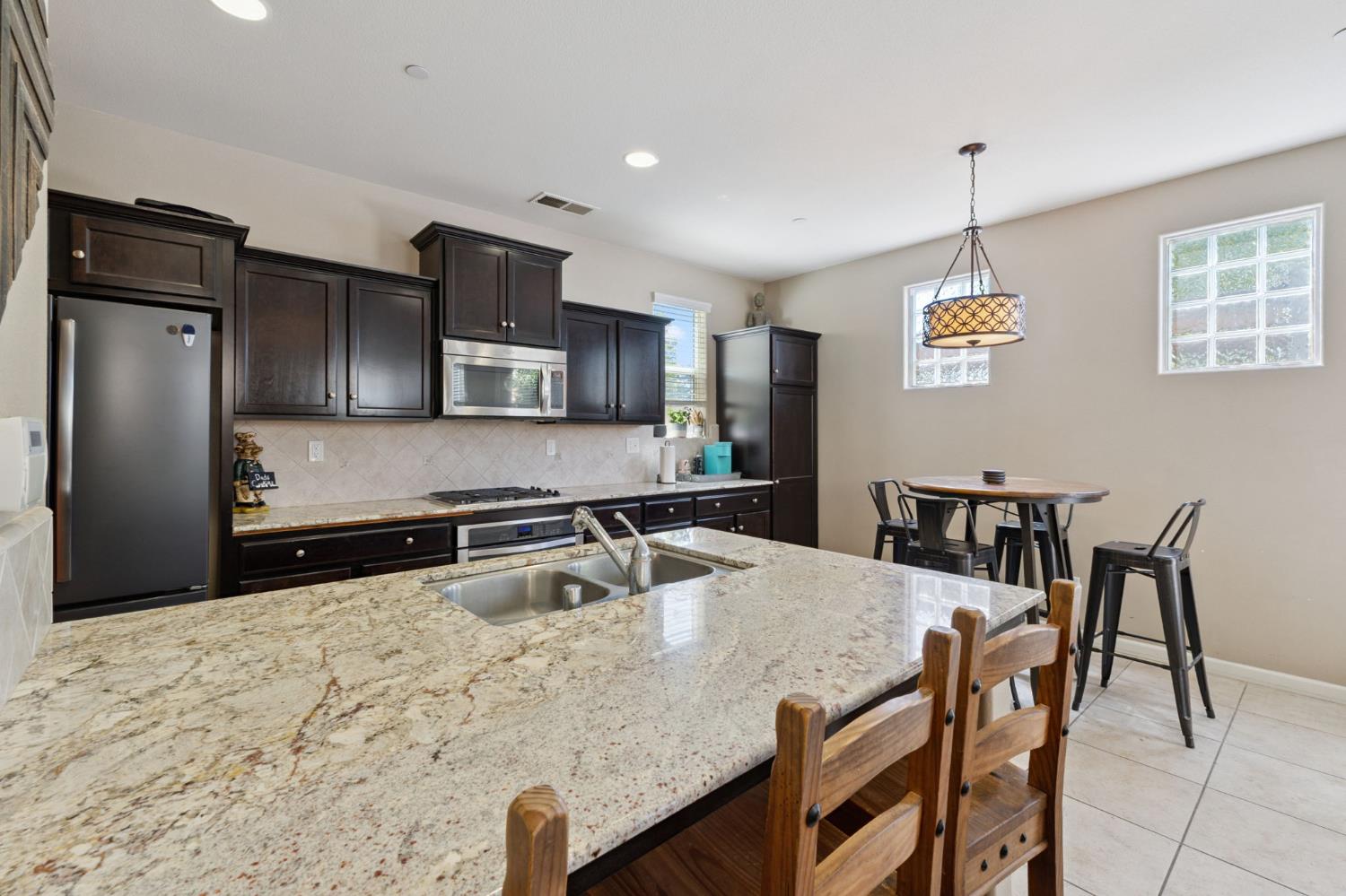 3630 Richmond Avenue Clovis, CA 93619 - Photo 17 of 46