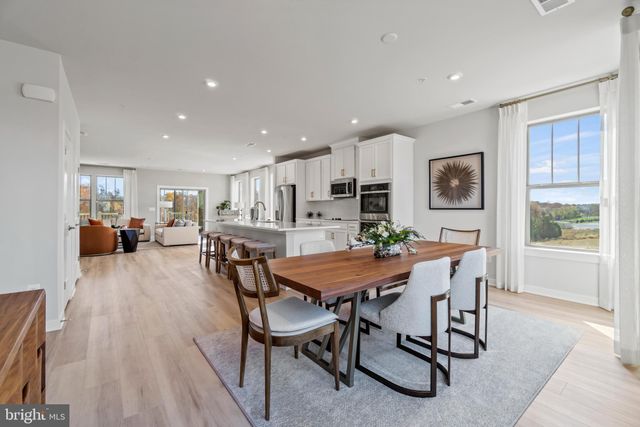 $543,495 | 817 B Ambrose Lane, Manassas Park, VA 20111