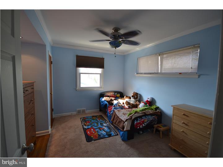 27 Russell Road Willow Grove, PA 19090 - Photo 14 of 25 Bedroom 2
