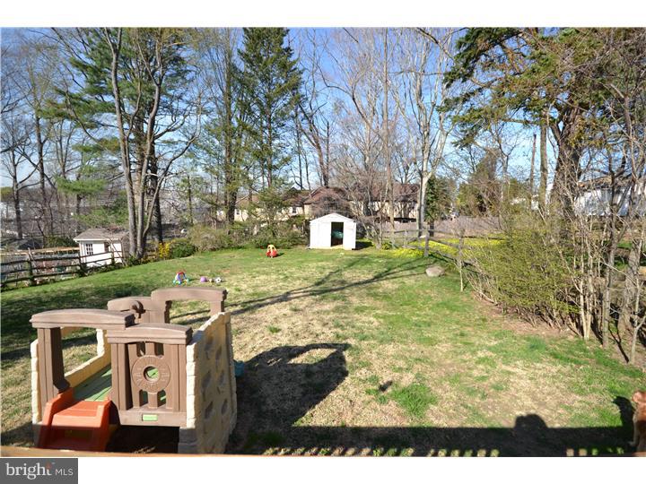 27 Russell Road Willow Grove, PA 19090 - Photo 22 of 25 Back Yard