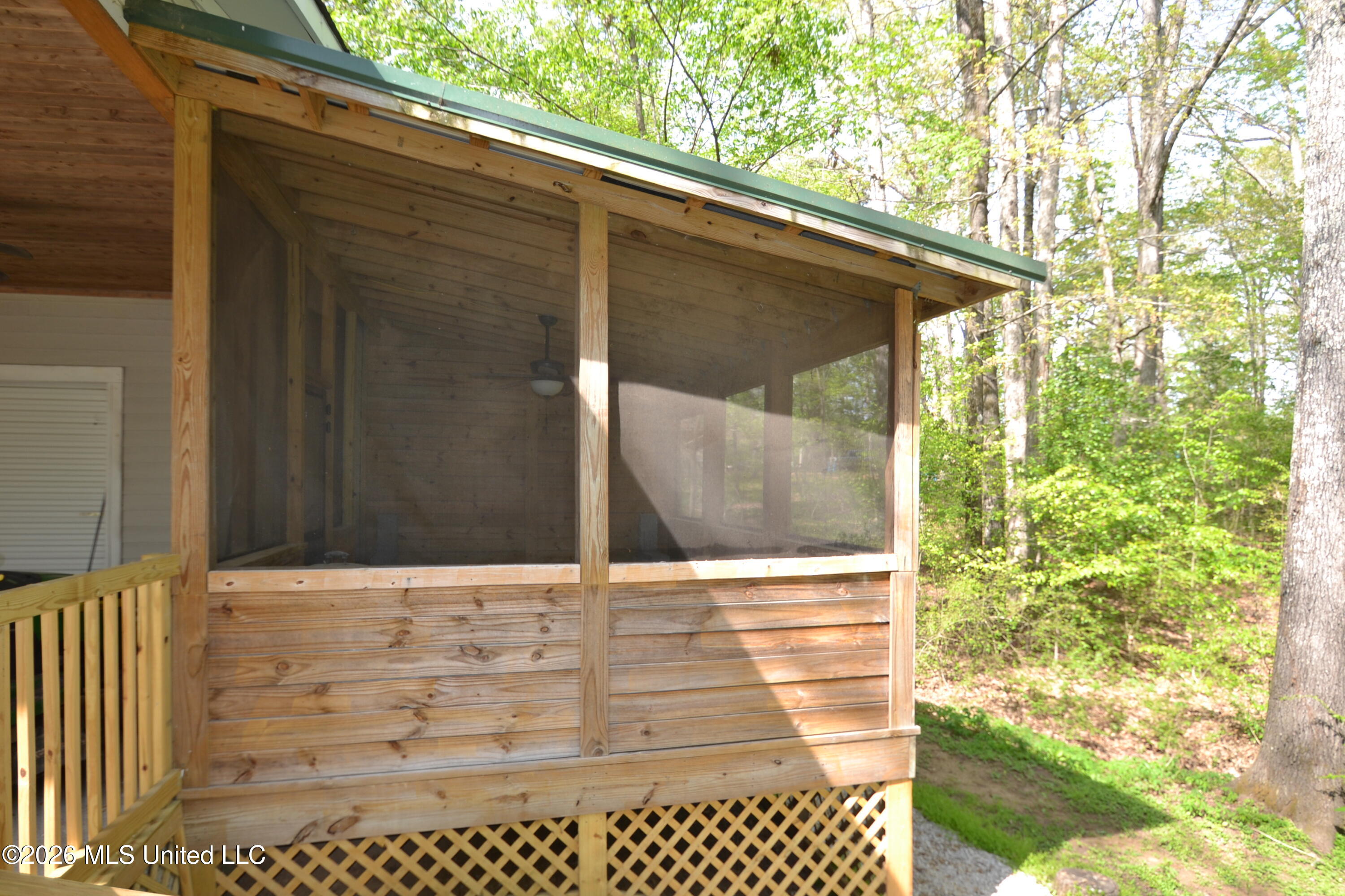 590 Leewood Road Holly Springs, MS 38635 - Photo 17 of 26 Screened Patio/Porch