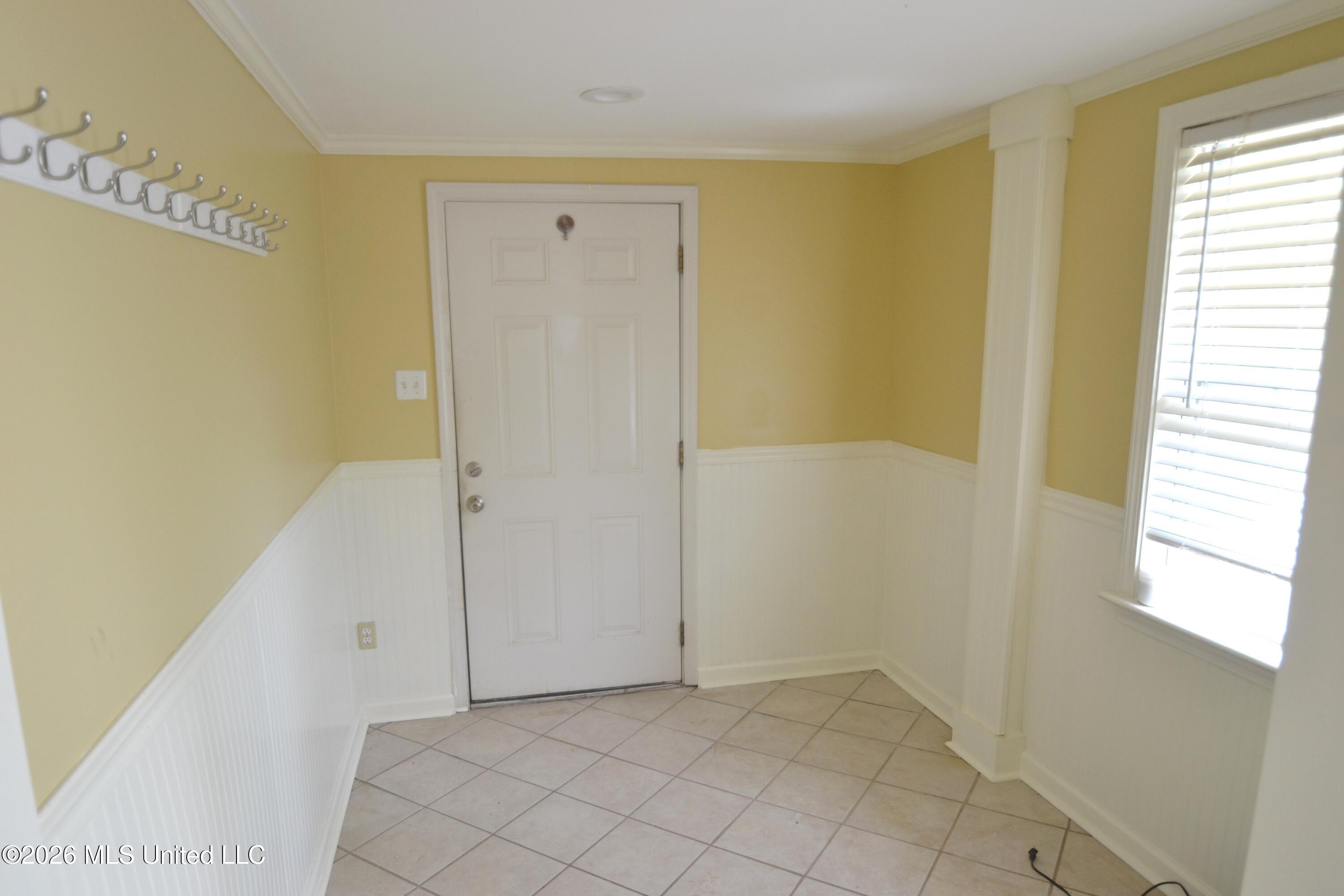 590 Leewood Road Holly Springs, MS 38635 - Photo 10 of 26 Mud Room