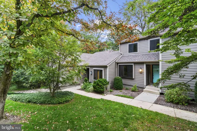 $425,000 | 108 Beech Hill Lane, Unit 60, Baltimore, MD 21286