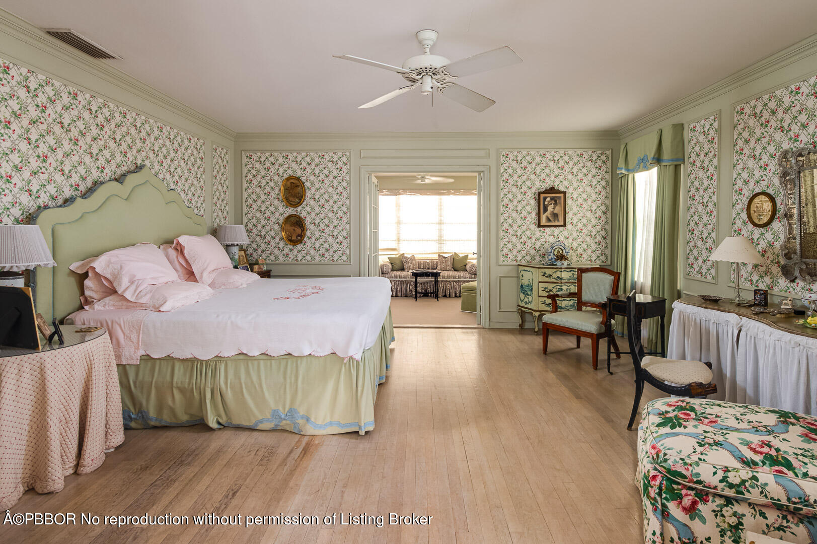 345 Pendleton Lane Palm Beach, FL 33480 - Photo 10 of 11 a bed room with a bed and a couch
