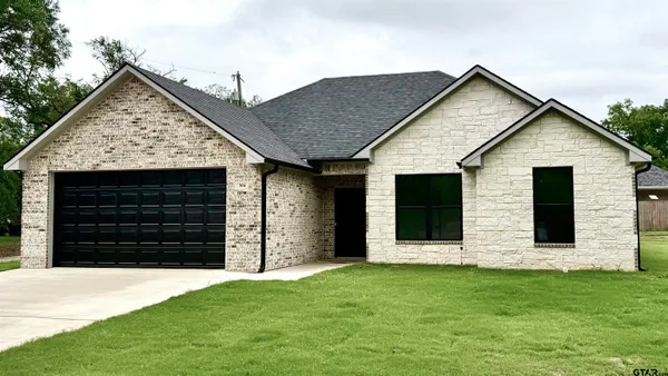 $287,000 | 304 Bradford Street, Arp, TX 75750
