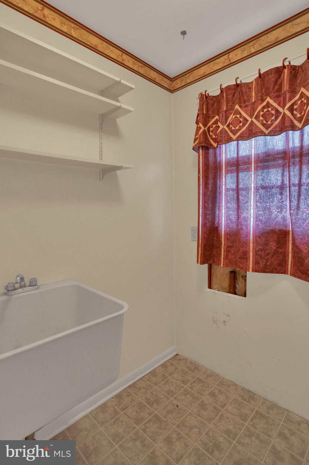 425 Pine Road Mount Holly Springs, PA 17065 - Photo 16 of 42 Gallery Image 16
