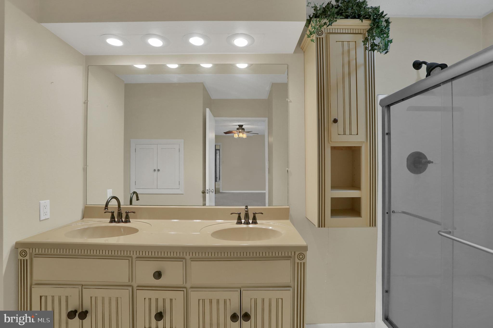 425 Pine Road Mount Holly Springs, PA 17065 - Photo 28 of 42 Gallery Image 28