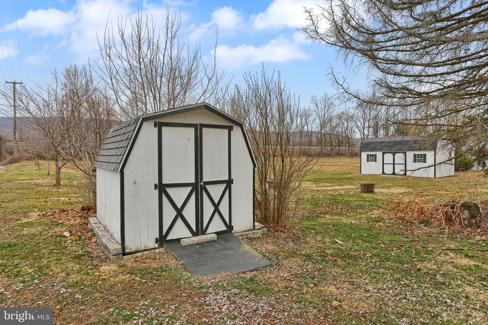 425 Pine Road Mount Holly Springs, PA 17065 - Photo 36 of 42 Gallery Image 36