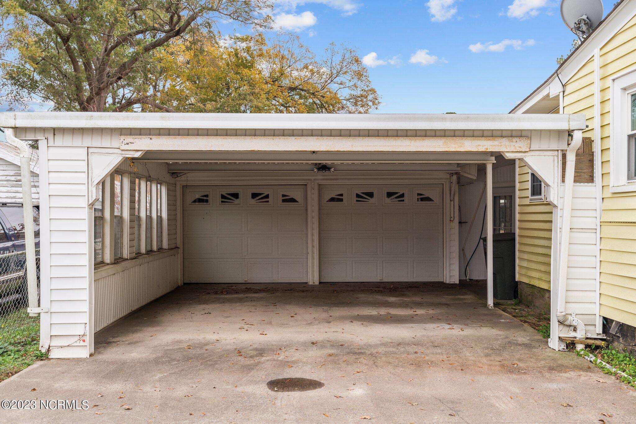 4137 Lee Street Ayden, NC 28513 - Photo 3 of 55 44-web-or-mls-DSC_5226