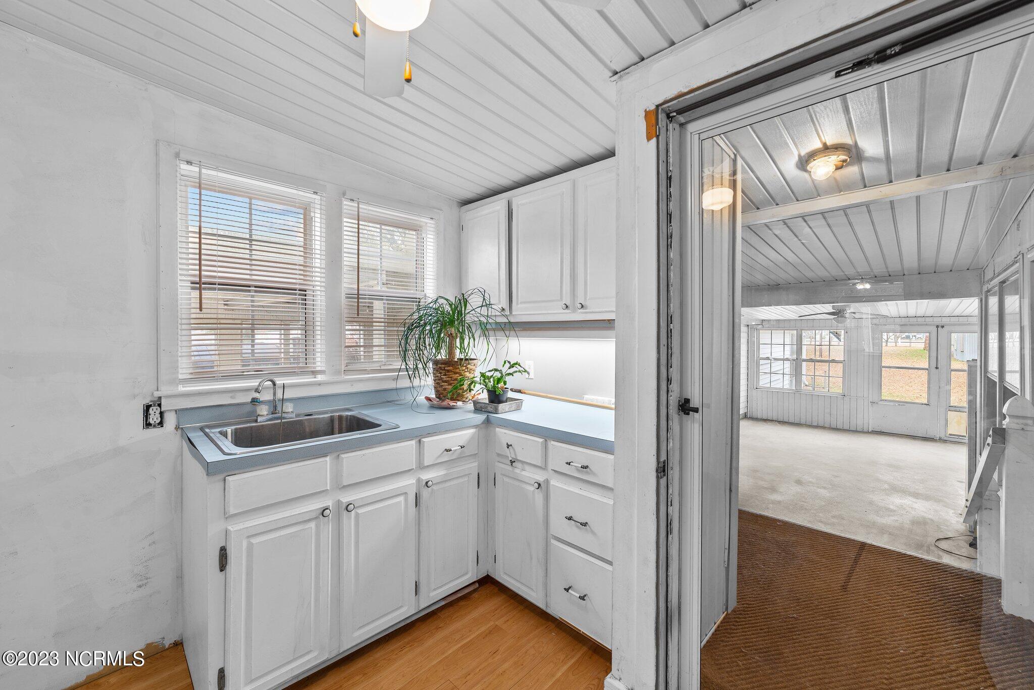 4137 Lee Street Ayden, NC 28513 - Photo 41 of 55 36-web-or-mls-DSC_5207