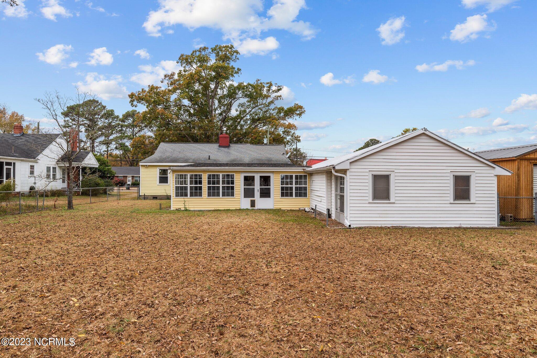 4137 Lee Street Ayden, NC 28513 - Photo 46 of 55 47-web-or-mls-DSC_5231