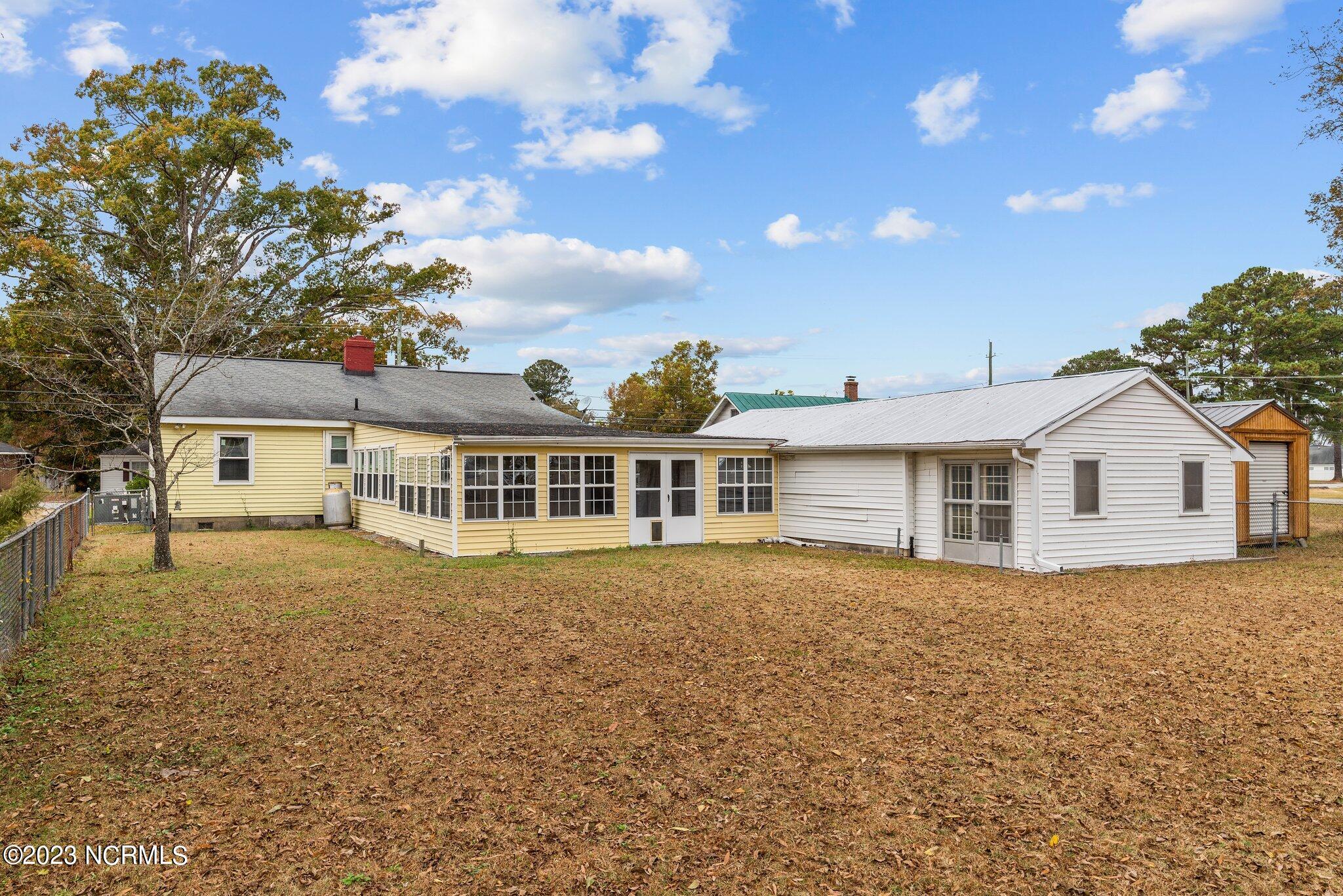 4137 Lee Street Ayden, NC 28513 - Photo 47 of 55 49-web-or-mls-DSC_5233