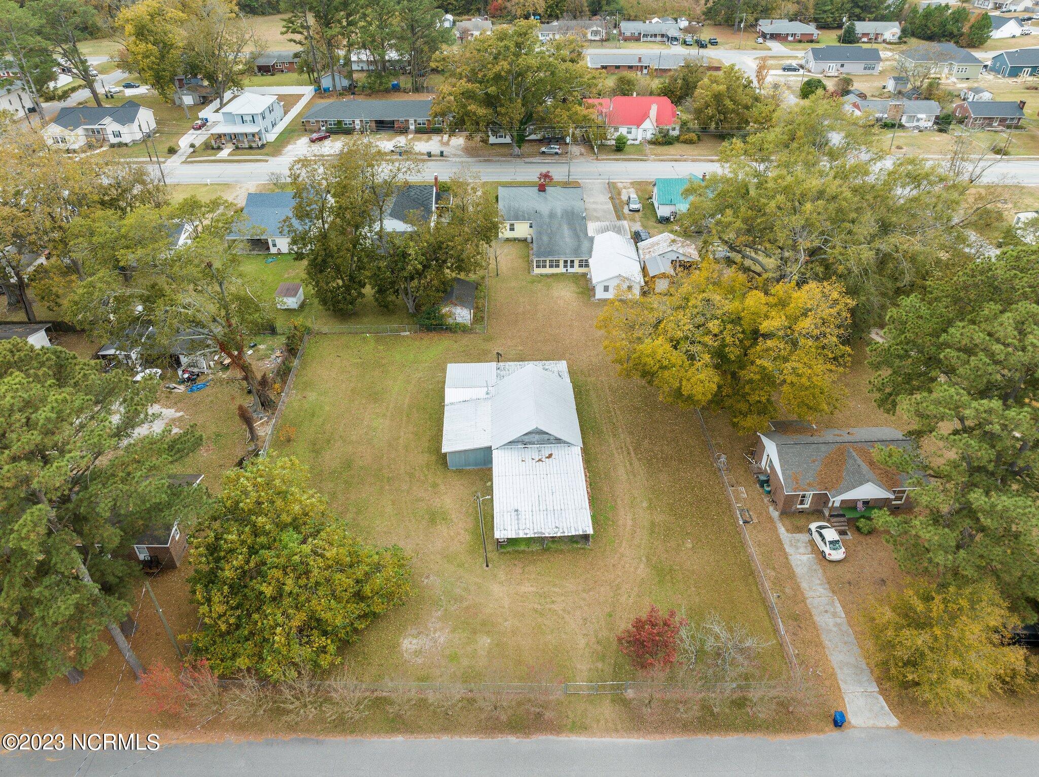 4137 Lee Street Ayden, NC 28513 - Photo 10 of 55 5-web-or-mls-DJI_0842