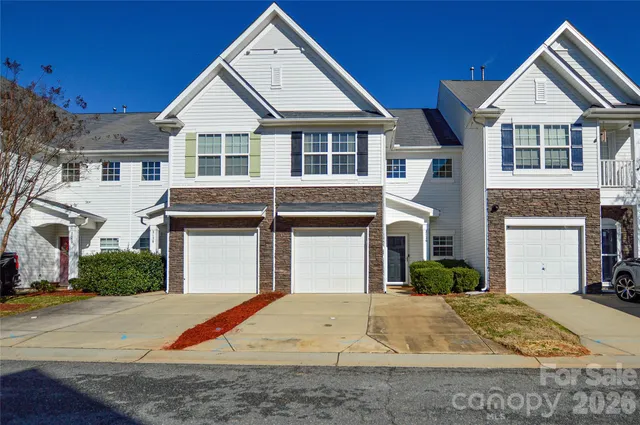 $315,000 | 2126 Shady Pond Drive, Clover, SC 29710