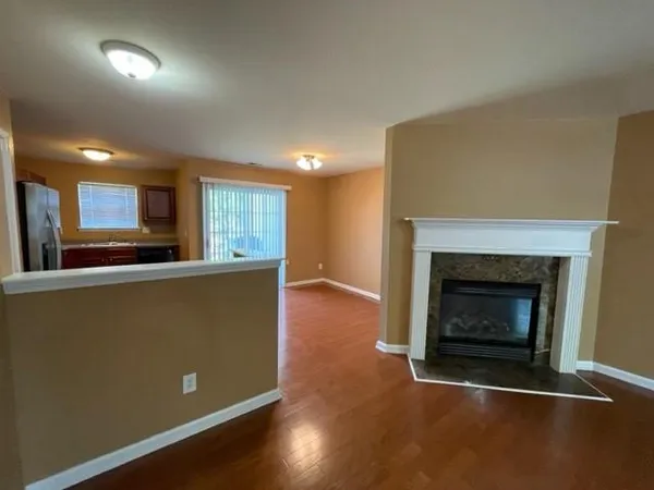 $1,690 | 708 Crestwell Circle, Atlanta, GA 30331