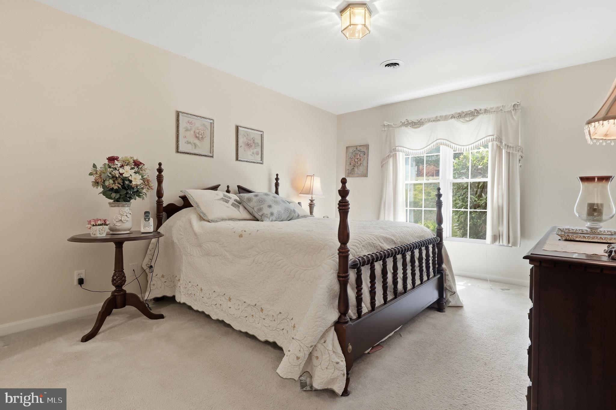 2164 Knob Hill Road York, PA 17403 - Photo 22 of 46 Master Bedroom