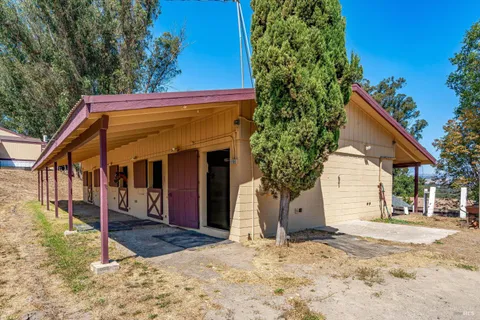 $2,795,000 | 411 Highland Avenue, Penngrove, CA 94951