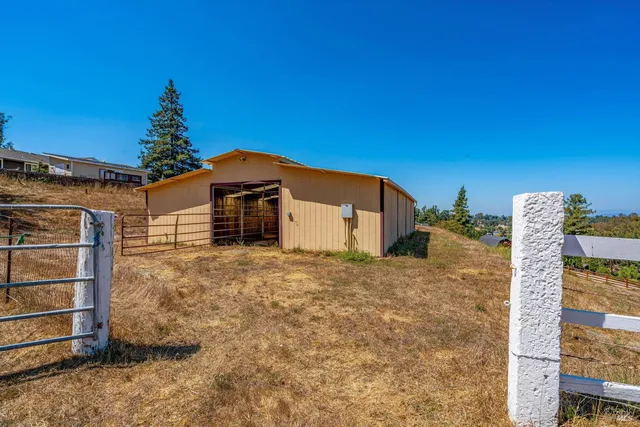 $2,995,000 | 411 Highland Avenue, Penngrove, CA 94951