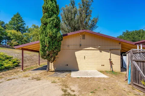 $2,995,000 | 411 Highland Avenue, Penngrove, CA 94951