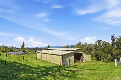 $2,995,000 | 411 Highland Avenue, Penngrove, CA 94951