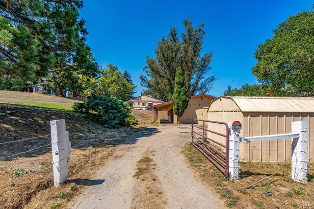 $2,995,000 | 411 Highland Avenue, Penngrove, CA 94951