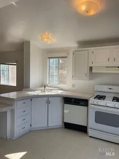 $2,995,000 | 411 Highland Avenue, Penngrove, CA 94951