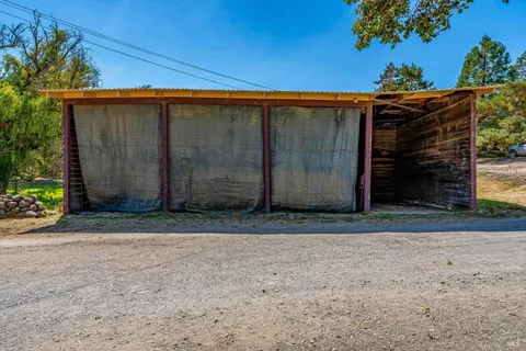 $2,995,000 | 411 Highland Avenue, Penngrove, CA 94951