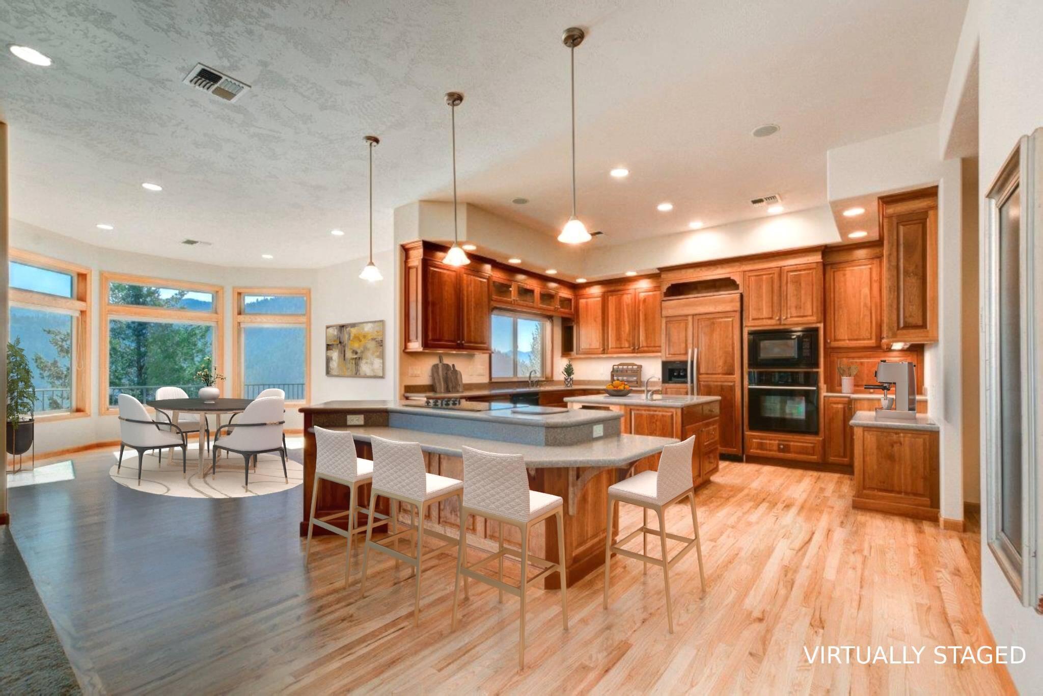 3013 Pearce Park Road Grants Pass, OR 97526 - Photo 96 of 96 Open floor plan: light and bright