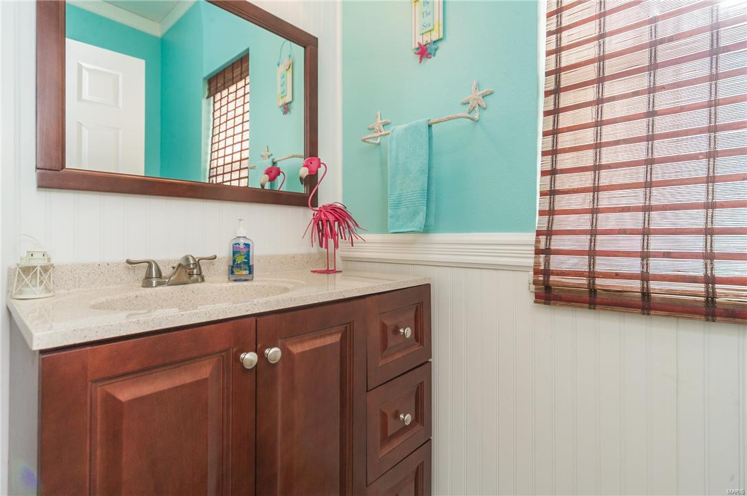 393 Kings Ridge Boulevard O'Fallon, IL 62269 - Photo 12 of 56 Gallery Image 12