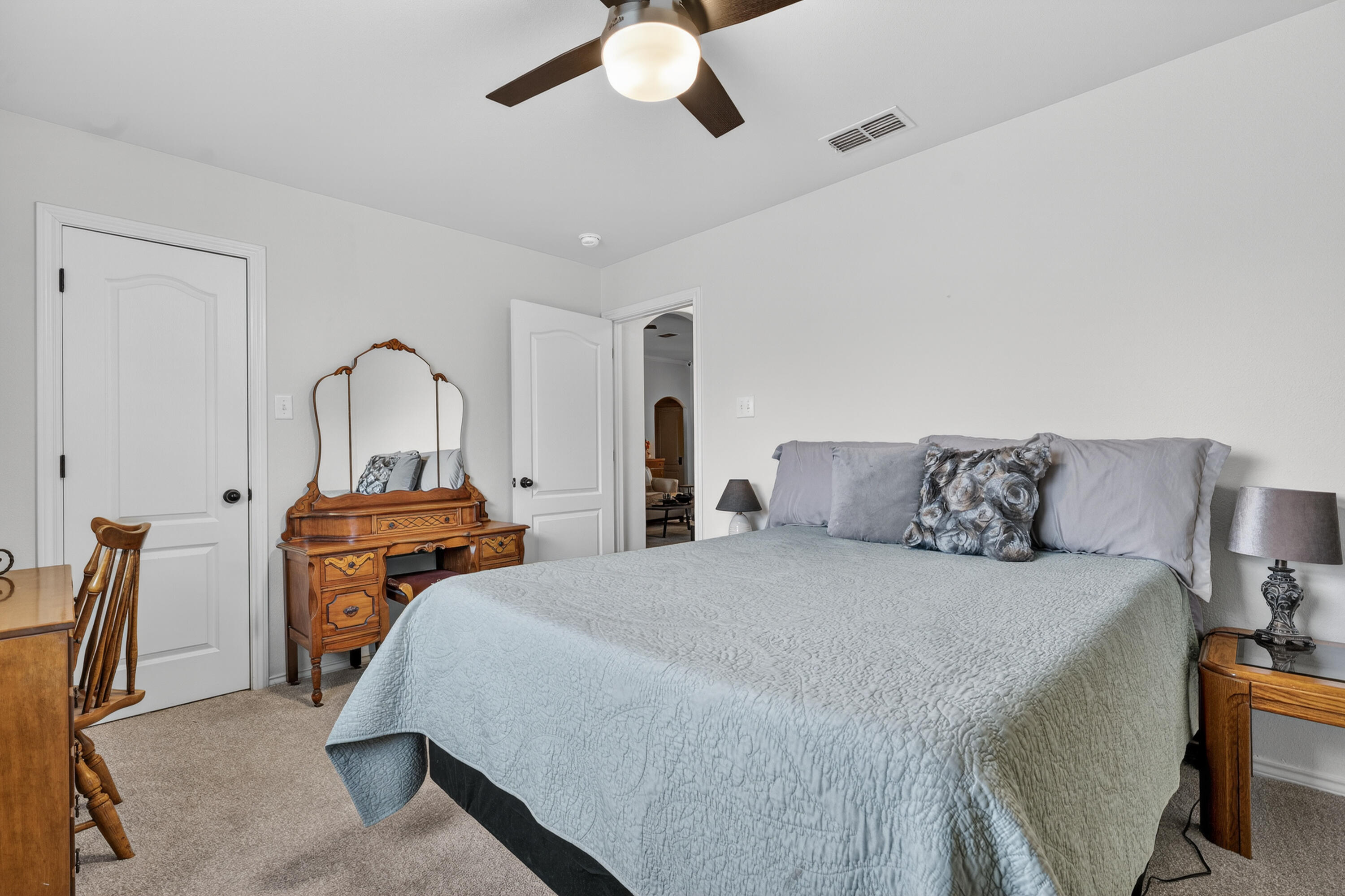 5737 107th Street Lubbock, TX 79424 - Photo 20 of 27 IMG_2701