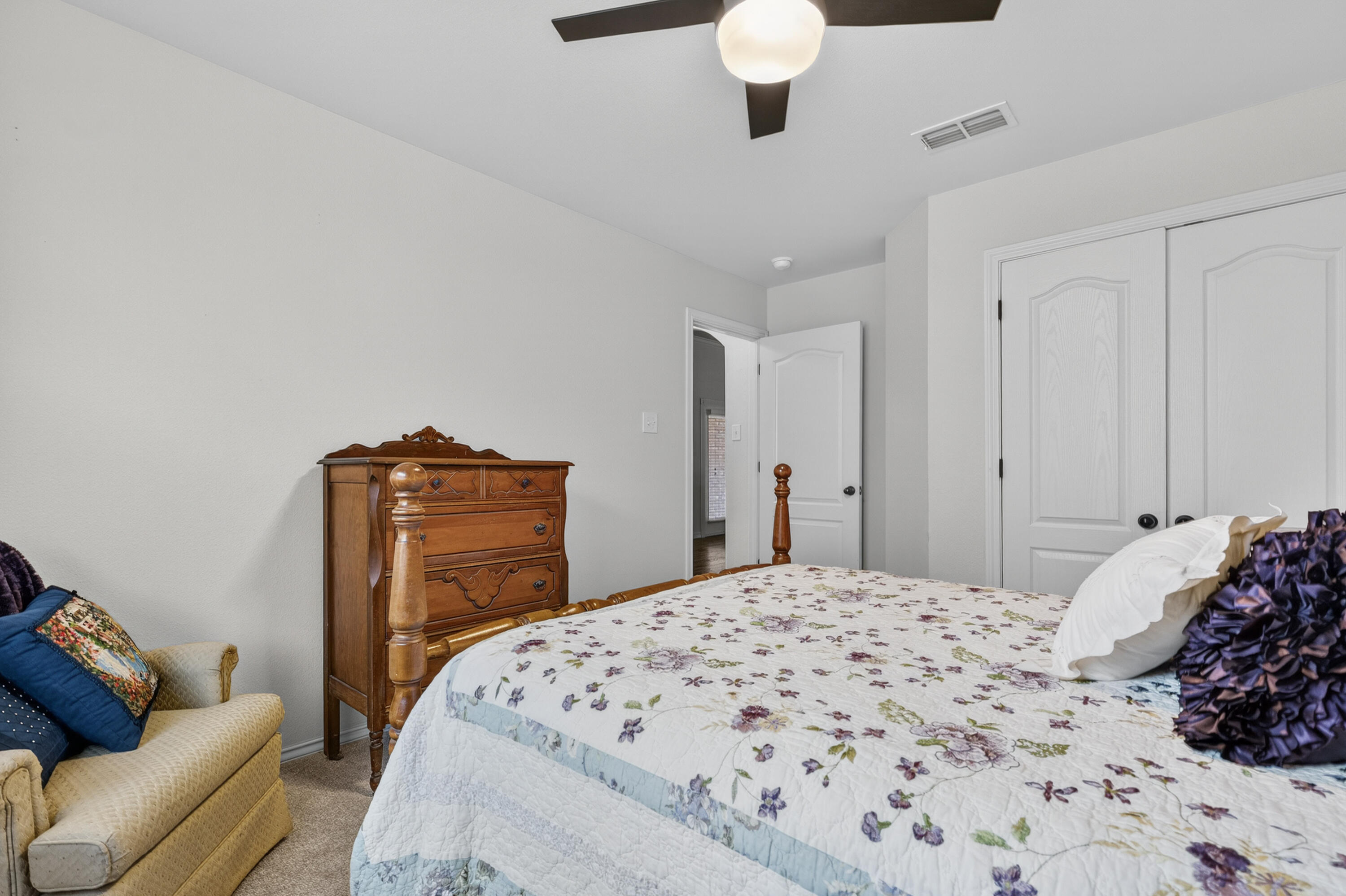5737 107th Street Lubbock, TX 79424 - Photo 23 of 27 IMG_2704