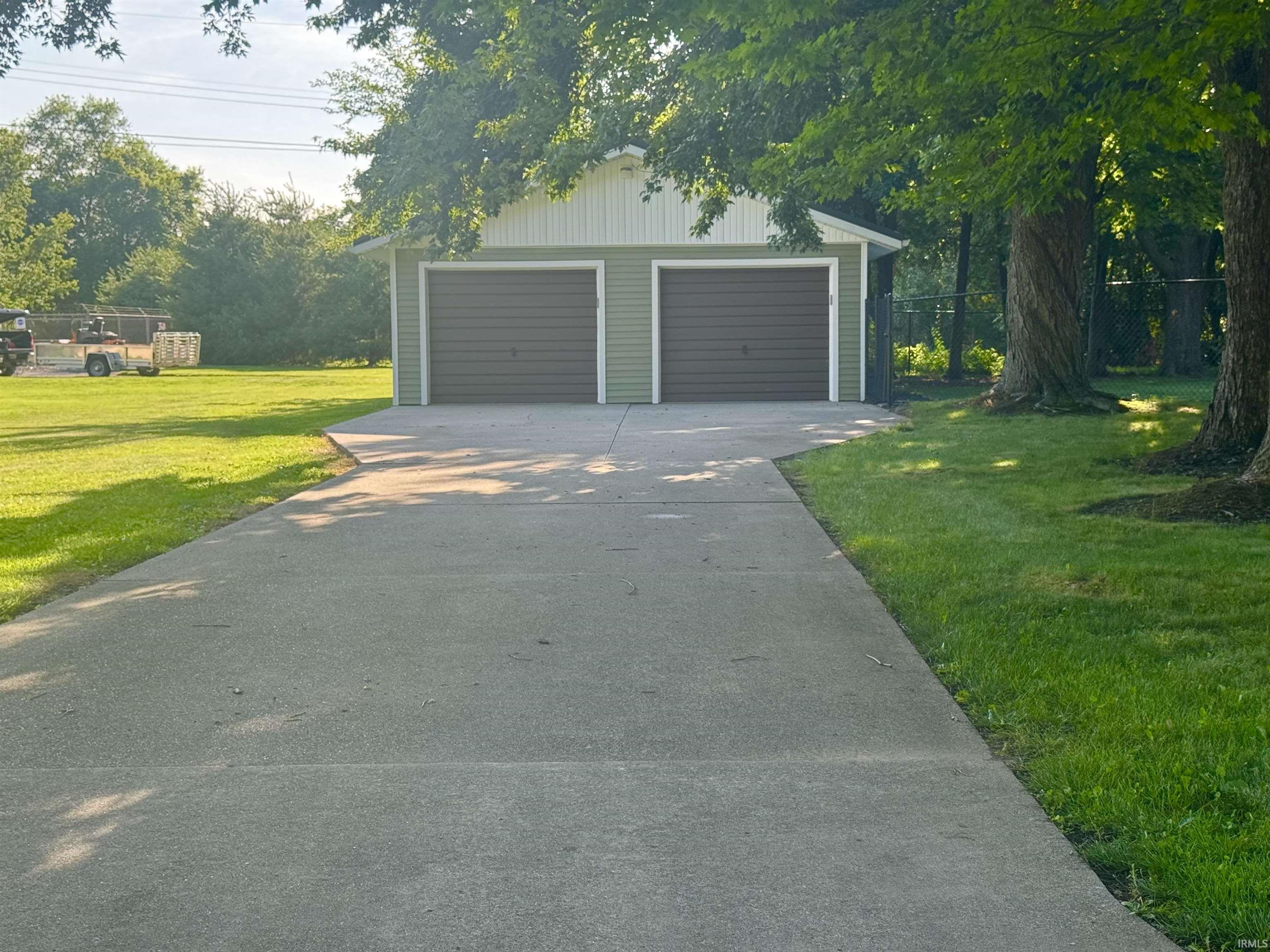 205 South Washington Street Wakarusa, IN 46573 - Photo 24 of 29