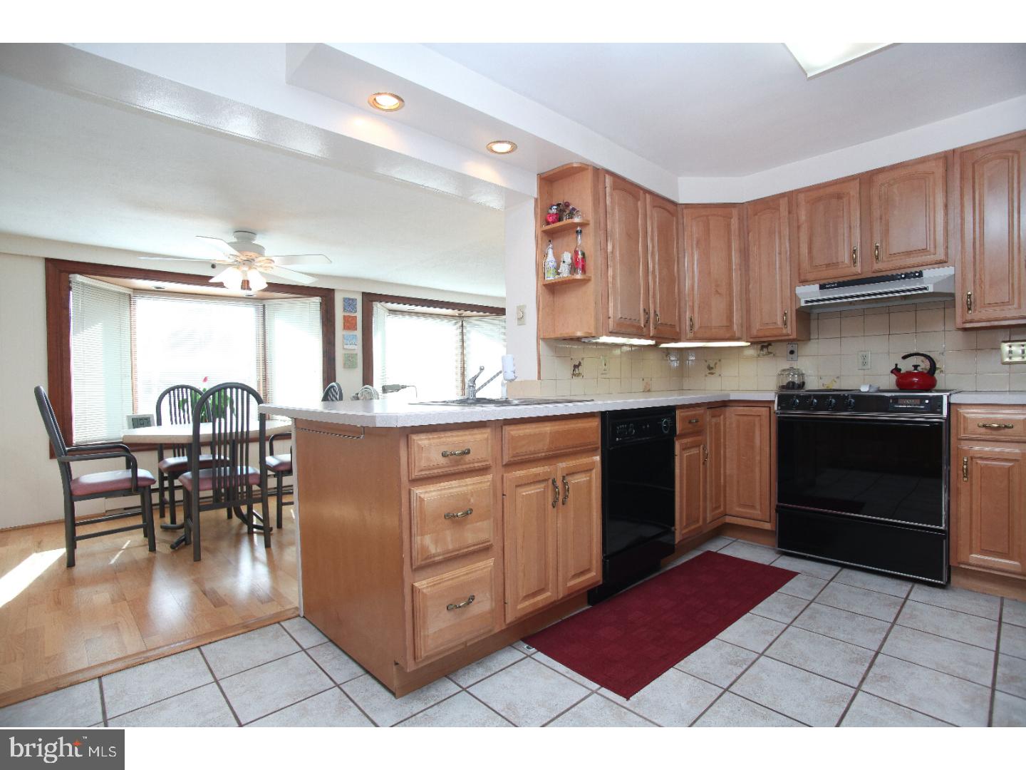 347 Marple Road Broomall, PA 19008 - Photo 8 of 25 Kitchen