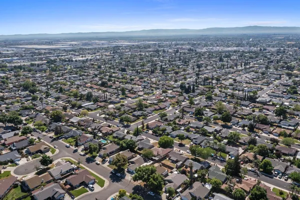 $395,000 | 808 Cadillac Drive, Modesto, CA 95351