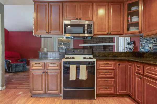 $395,000 | 808 Cadillac Drive, Modesto, CA 95351