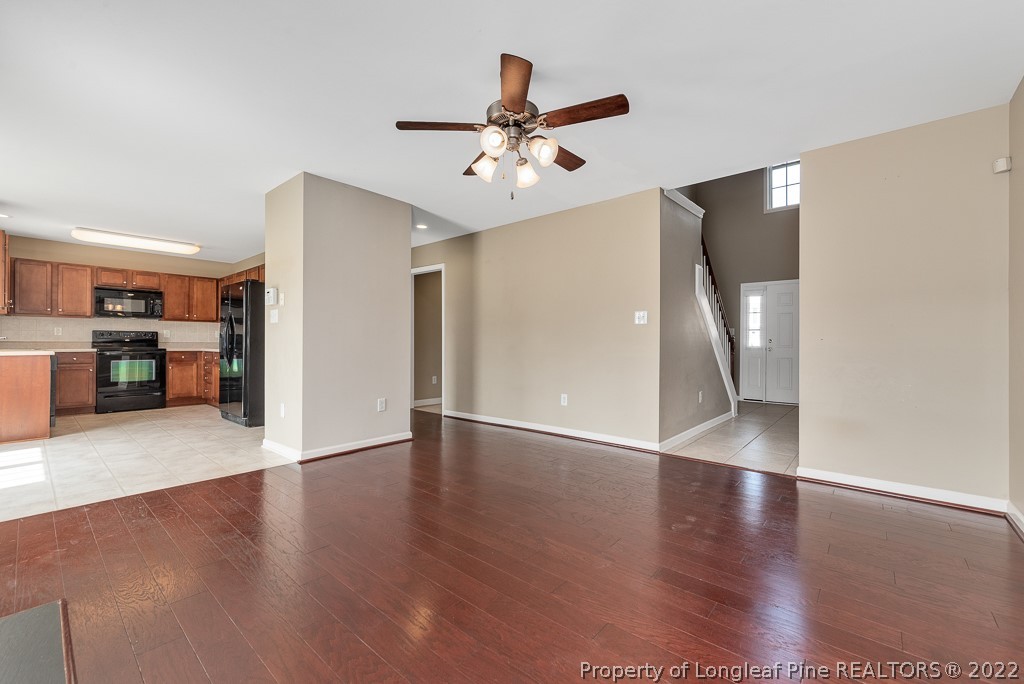 299 Ranier Drive Raeford, NC 28376 - Photo 4 of 27 Gallery Image 4