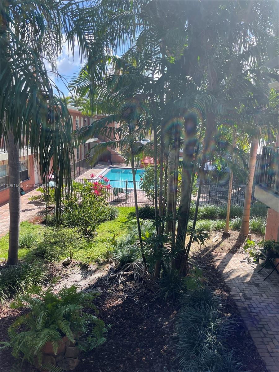 1405 Miami Road, Unit 23 Fort Lauderdale, FL 33316 - Photo 2 of 20 a view of a park