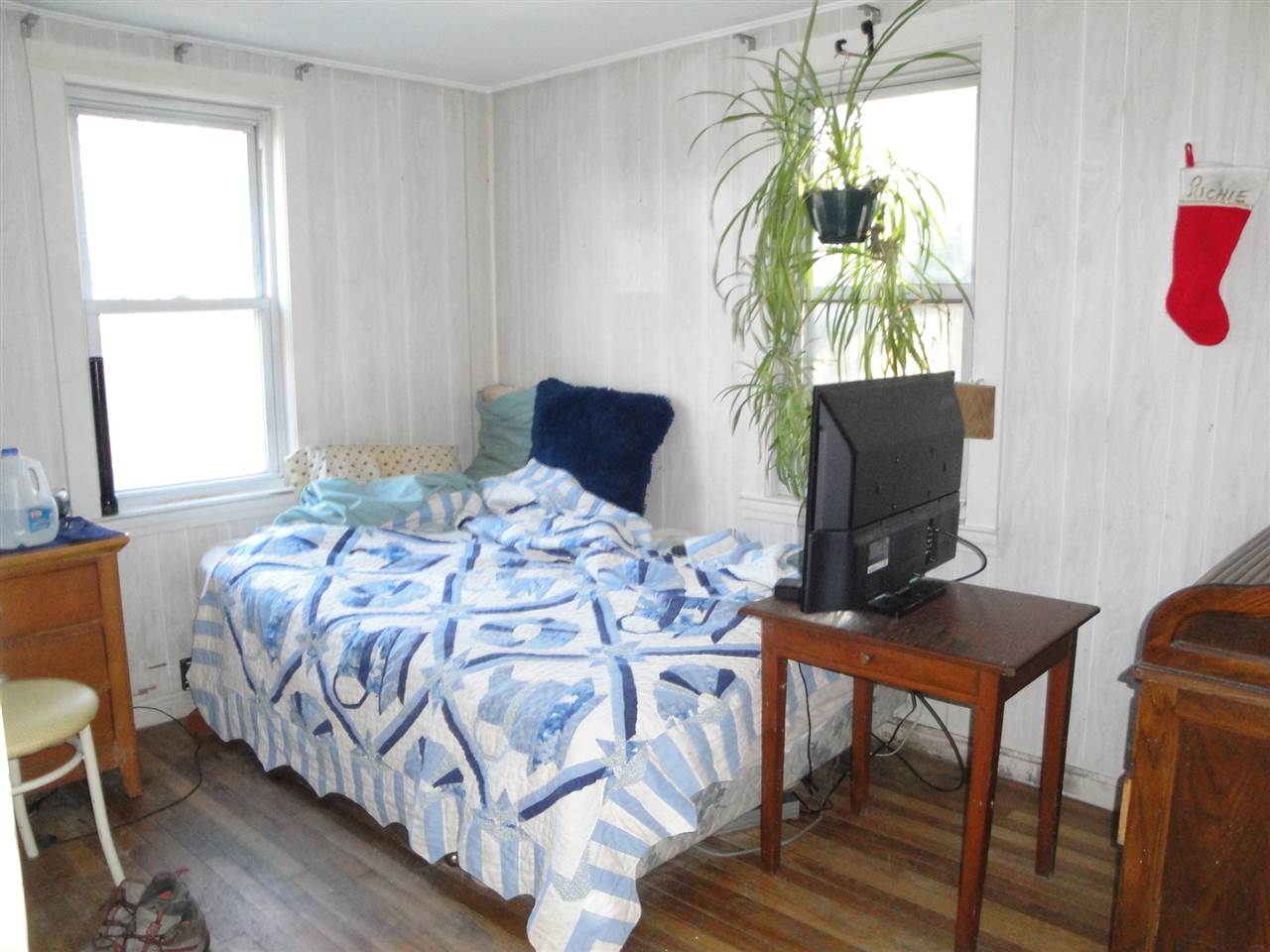 16 Moore Street Epping, NH 03042 - Photo 8 of 11 Gallery Image 8