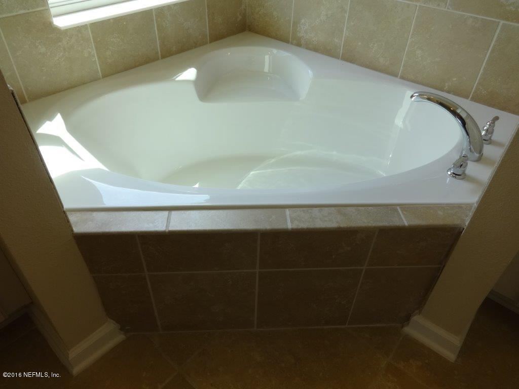 316 Crescent Key Drive St. Augustine, FL 32086 - Photo 41 of 45 a close up of a sink