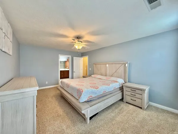 $329,900 | 10644 Tecumseh Drive, Newburgh, IN 47630