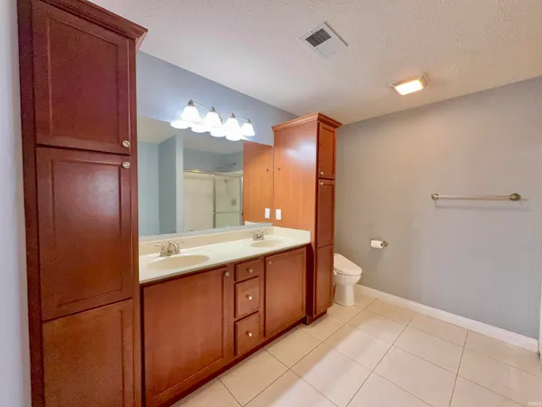 $329,900 | 10644 Tecumseh Drive, Newburgh, IN 47630