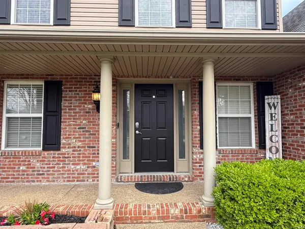 $329,900 | 10644 Tecumseh Drive, Newburgh, IN 47630